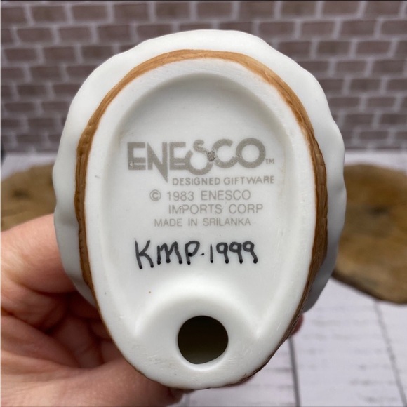 VINTAGE 1983 Baby Girl in Bassinet Enesco Imports Corp - Picture 5 of 6